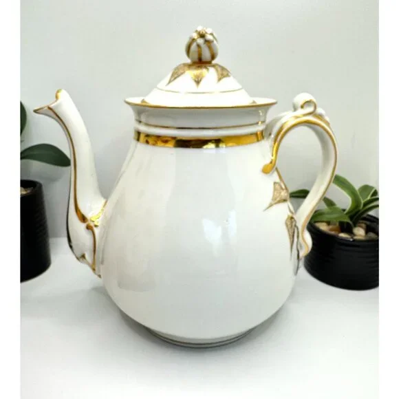 French H & C Haviland Limoges Teapot With Gold Accents